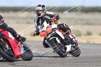 media/Oct-13-2025-Lets Ride (Mon) [[1a1cd08581]]/B Group/1020am (Sweeper)/